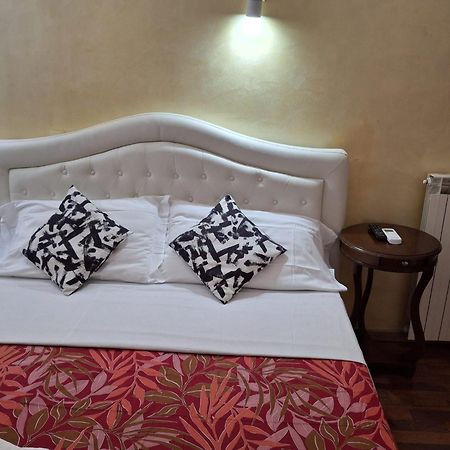 Rome Max House 2 Hotel Buitenkant foto
