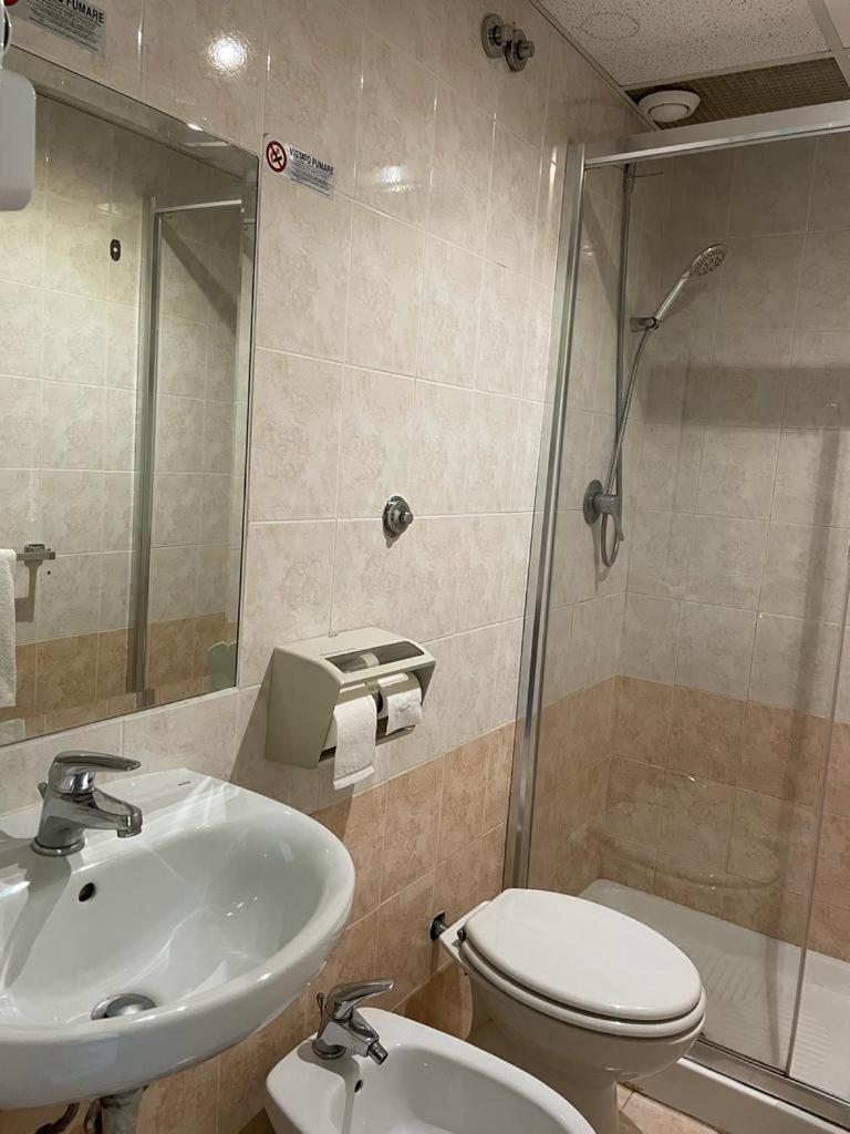 Rome Max House 2 Hotel Buitenkant foto