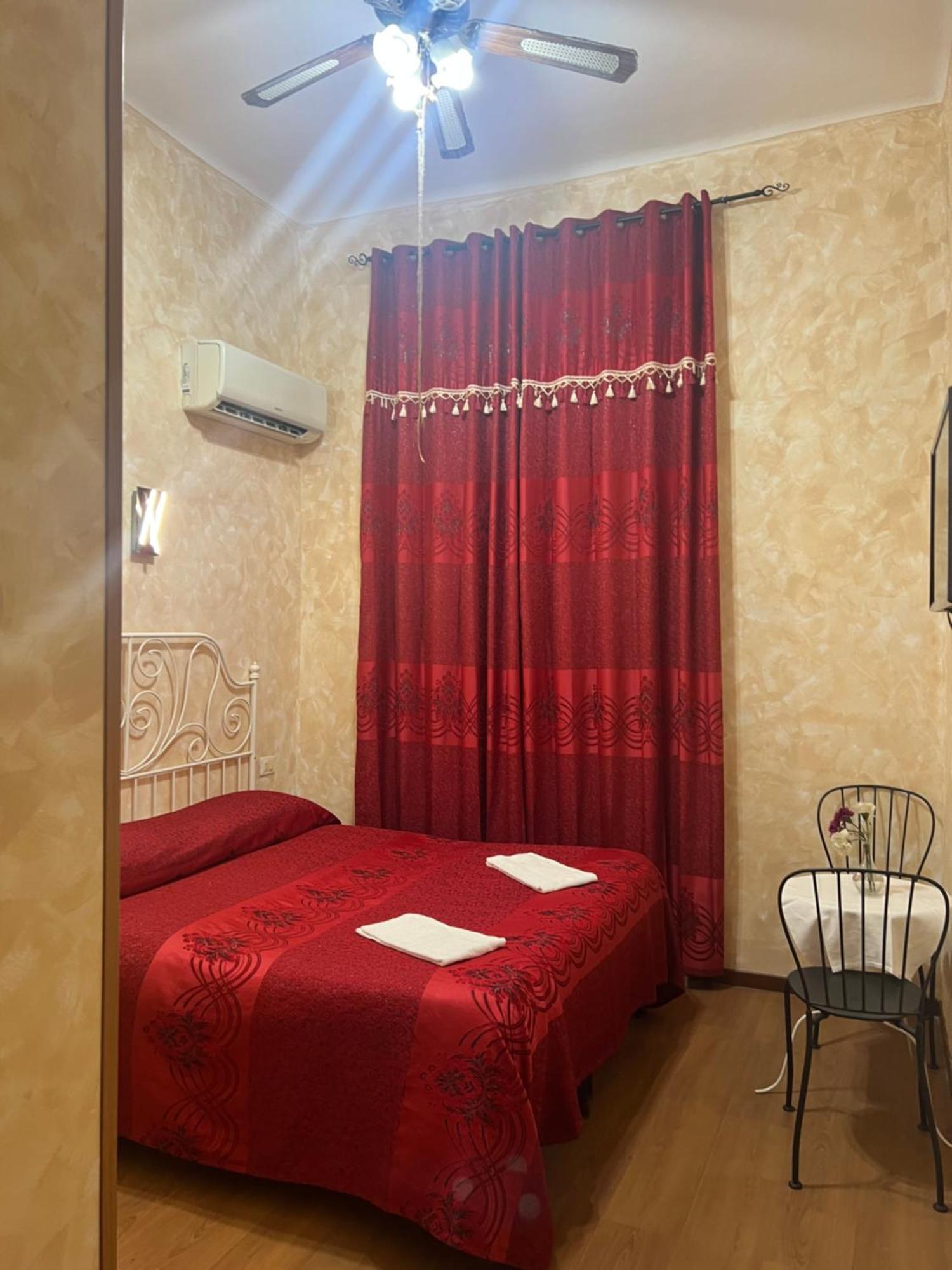 Rome Max House 2 Hotel Buitenkant foto